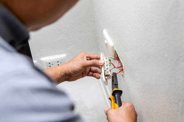 Best Emergency Electrical Repair  in Robertsde, AL